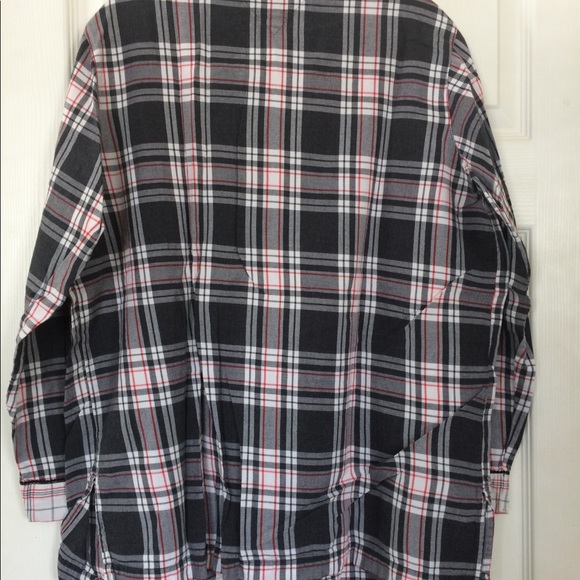 Tommy Hilfiger pajamas - Picture 2 of 4